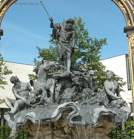 Aus Blei gegossener Brunnen in Nancy.